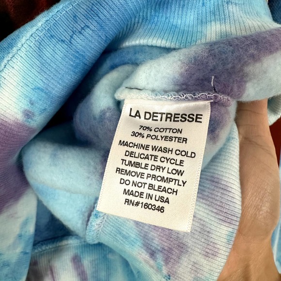 NWT La Detresse Mania Obsessive Pullover Sweatshirt in Blueberry Size Medium - Picture 6 of 6